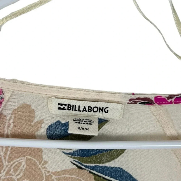 Billabong Women’s M Daisy Wrap Long Sleeve Surplice Top - Picture 3 of 12